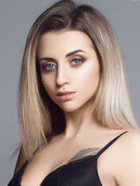 Single Alina from Kharkov, Ukraine