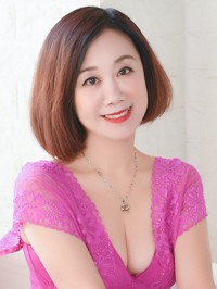 Asian single woman Ying (Yolanda) from Shenyang