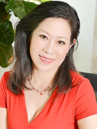 Asian woman Caifeng (Carol) from Fushun, China