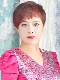 Asian single woman Yujun (Diana) from Shenyang