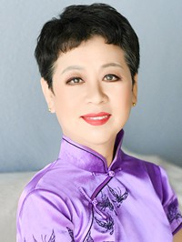 Asian single woman Feng (Fannie) from Heping