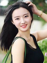 Asian single woman Jing from Hengyang