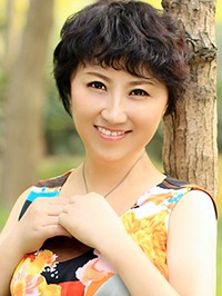 Asian Bride Xiaohong from Shenzhen, China