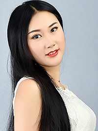 Asian woman Ningning (Taylor) from Shenyang, China