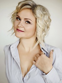 Ukrainian single woman Nadezda from Zaporozhye