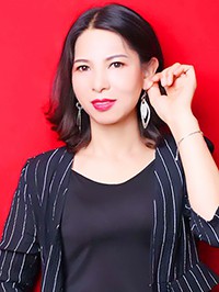 Asian single Renxiu from Nanning, China