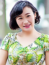 Asian single Jun (Jane) from Guilin, China