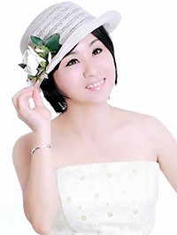 Asian single woman Jianhua from Nanning