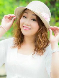 Asian single Xuezhi (Semi) from Nanning, China