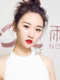 Asian Bride Yingjie (Linda) from Qiandao