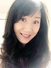 Asian single woman Dan from San Francisco