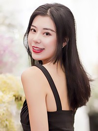 Asian Bride Zi (Coco) from Nanchang, China