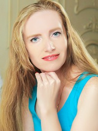 Ukrainian single Oksana from Kiev, Ukraine