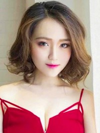 Asian single woman Tian from Beijing