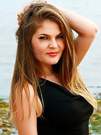Russian single woman Innessa from Saint Petersburg