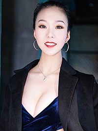 Asian single Kiki from Henan, China