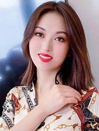 Asian single woman Meng from Henan