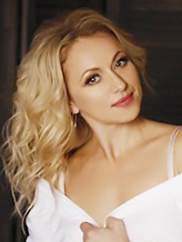 Ukrainian single woman Inna from Zaporozhye