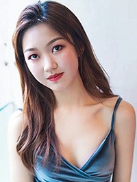 Asian single woman Zhihui from Sichuan, China