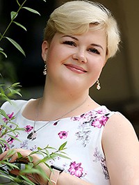 Ukrainian single woman Anna from Khmelnitskyi