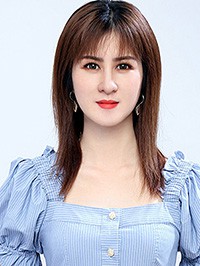 Asian single Yufen from Nanning, China