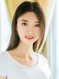 Asian single woman Min from Changsha
