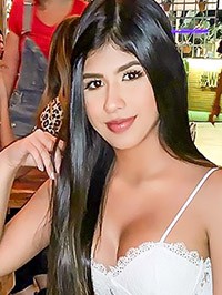 Latin Bride Katherine Ariana from Cancún, Mexico