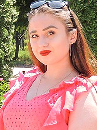 Ukrainian single woman Oksana from Kirovograd
