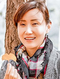Asian Bride JianHua from Chengdu