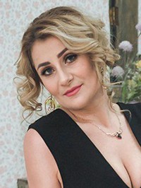 Ukrainian single woman Olesya from Lviv