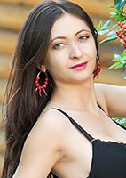 Alina from Kherson, Ukraine