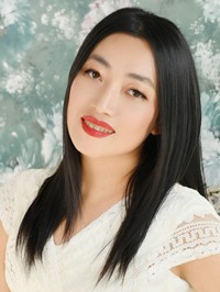 Asian single woman Yan from Shenyang