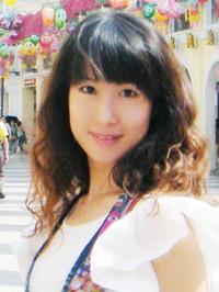 Asian woman Wenbo from Zhuhai, China