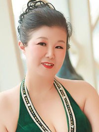 Asian single woman Ziping from Changsha