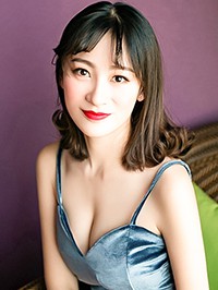 Asian single woman Danyang (Daisy) from Guangzhou, China