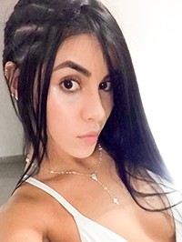 Latin single Cindy Estefania from Medellín, Colombia