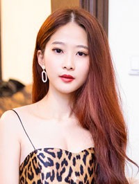 Asian single woman Miaowei from Beijing