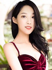 Asian single woman Meng from Shanghai