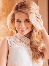 Ukrainian single woman Valentina from Kiev