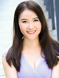 Asian Bride Mingyu (Fiona) from Wuhan, China