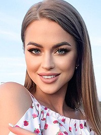 Ukrainian single woman Anastasia from Tucson