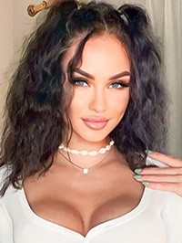 Ukrainian single woman Victoria from Dubai, United Arab Emirates