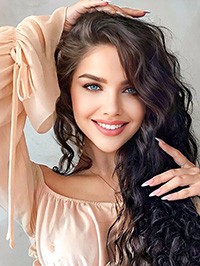 Ukrainian single Daria from Dubai, United Arab Emirates