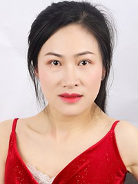 Asian single woman Li Juan from Hulan
