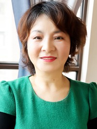 Asian single woman Pei Xia from Hulan