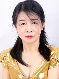 Asian single woman QING from Hulan