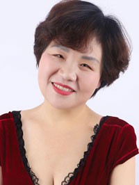 Ukrainian single Huaiyu from Shaoxing, China