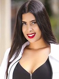 Latin single woman Sofia from Bogotá