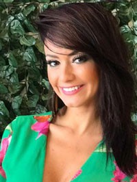 Latin single woman Leandra from Medellín