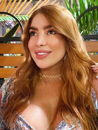Latin single woman Maribeth from Medellín